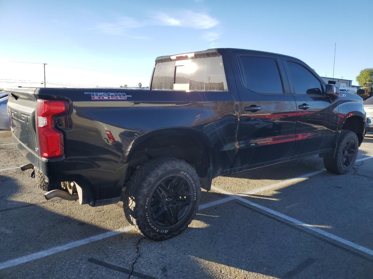 2020 CHEVROLET SILVERADO - Фото 4