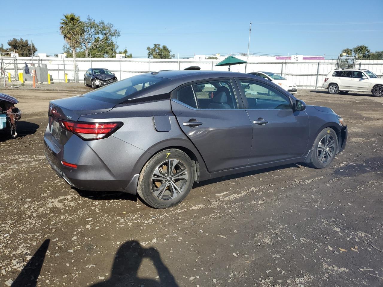 2020 NISSAN SENTRA SV - Фото 3