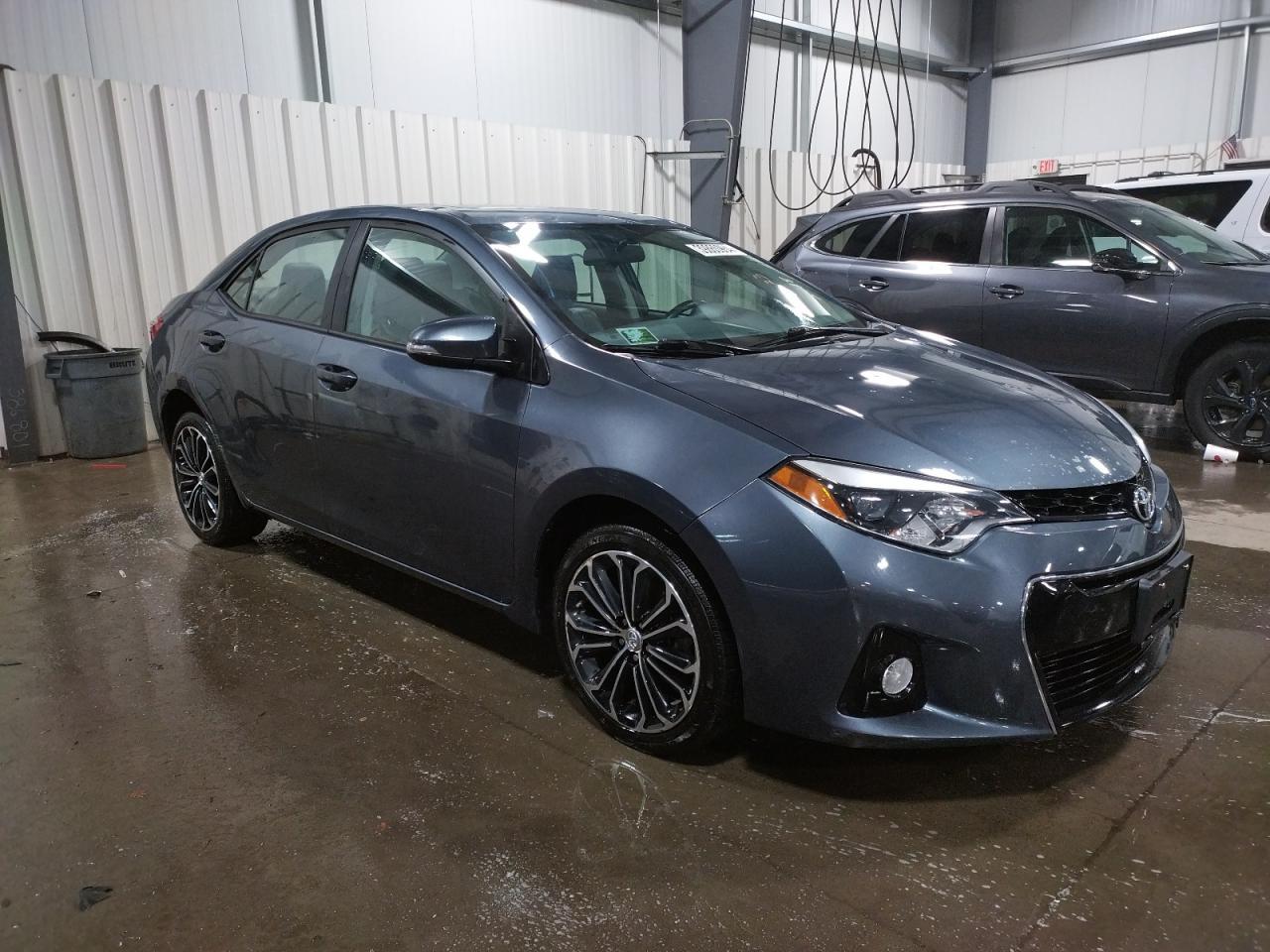 2014 TOYOTA COROLLA L - Image 4