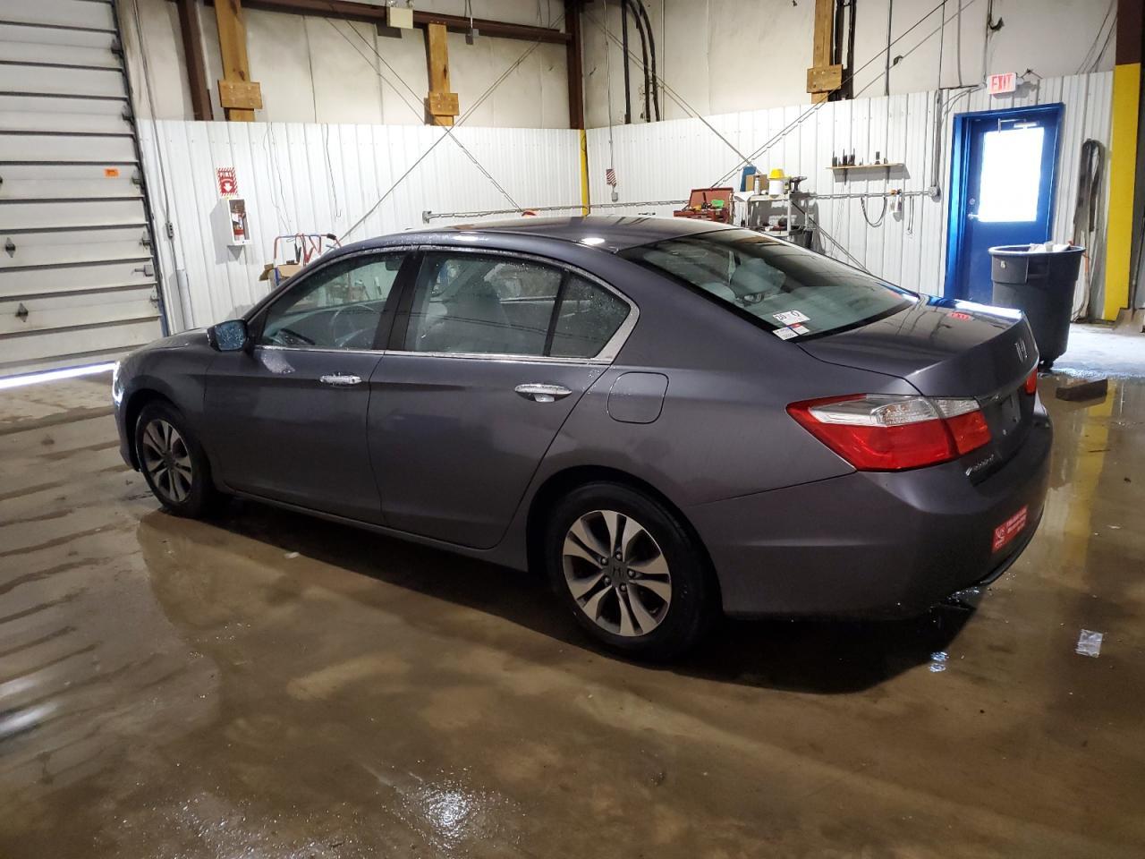 2014 HONDA ACCORD LX - Image 2