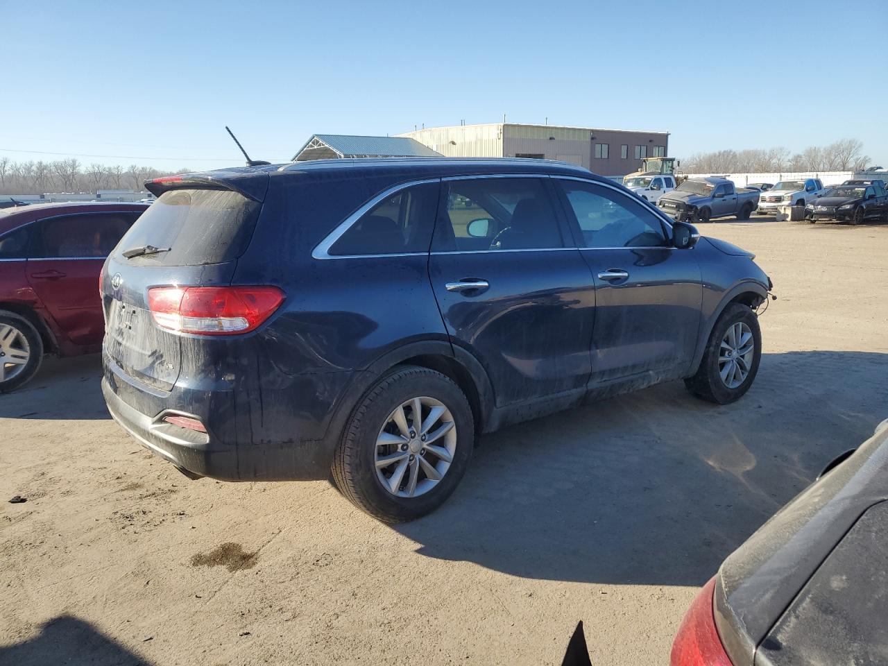 2016 KIA SORENTO LX - Image 3
