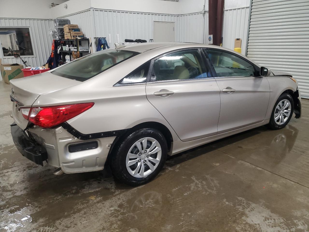 2011 HYUNDAI SONATA GLS - Фото 3