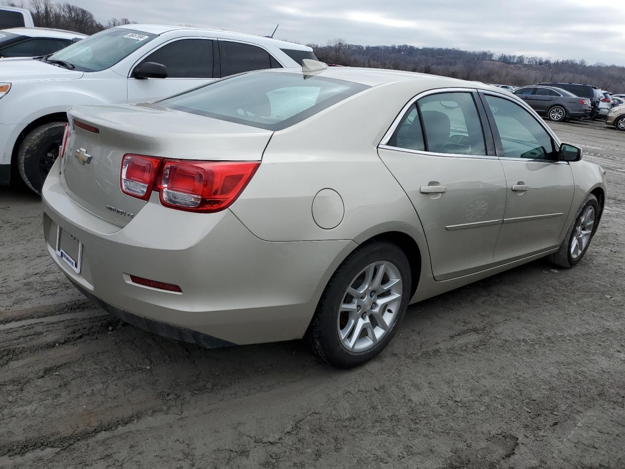2015 CHEVROLET MALIBU 1LT - Image 3