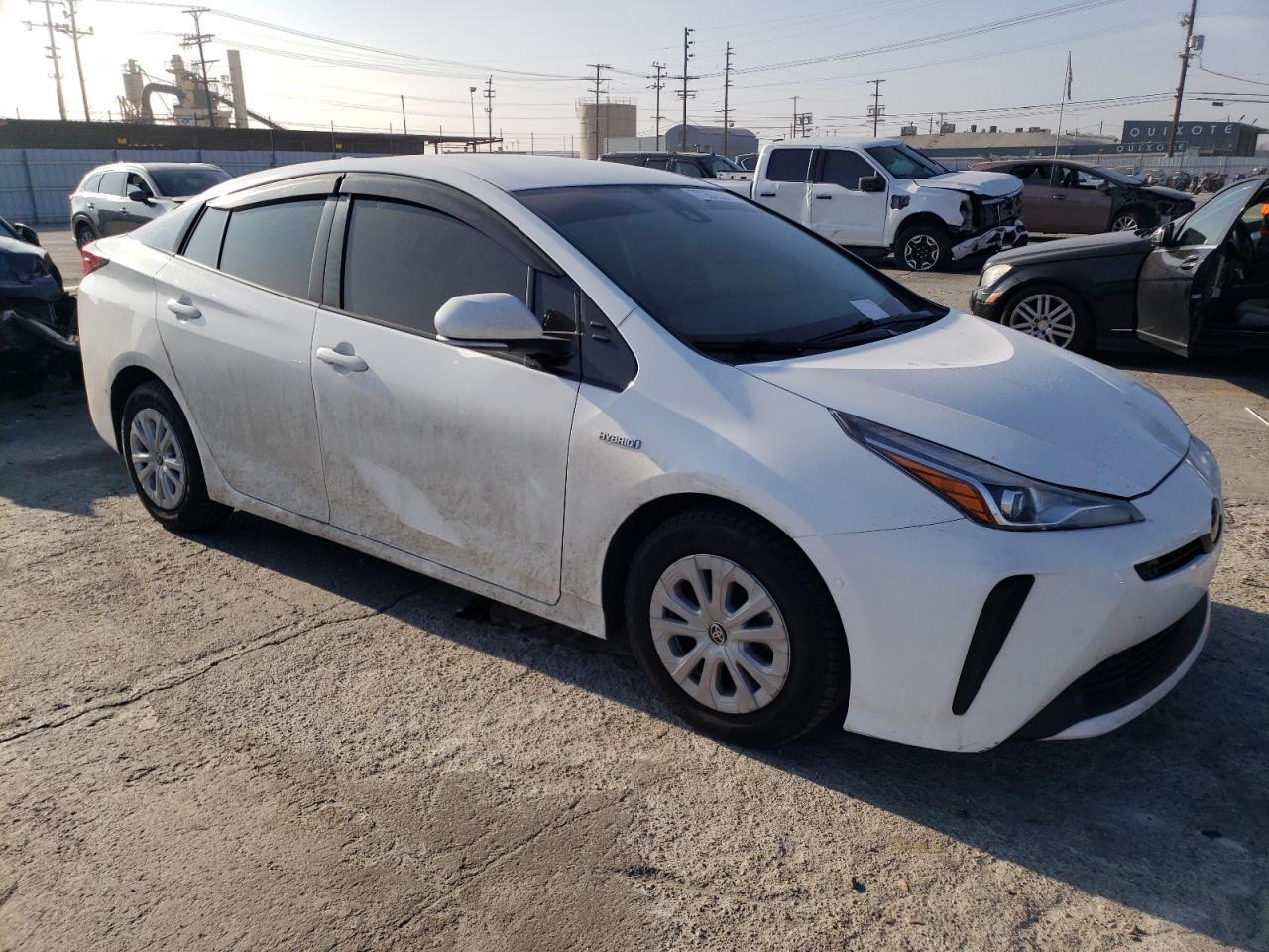 2019 TOYOTA PRIUS - Image 4