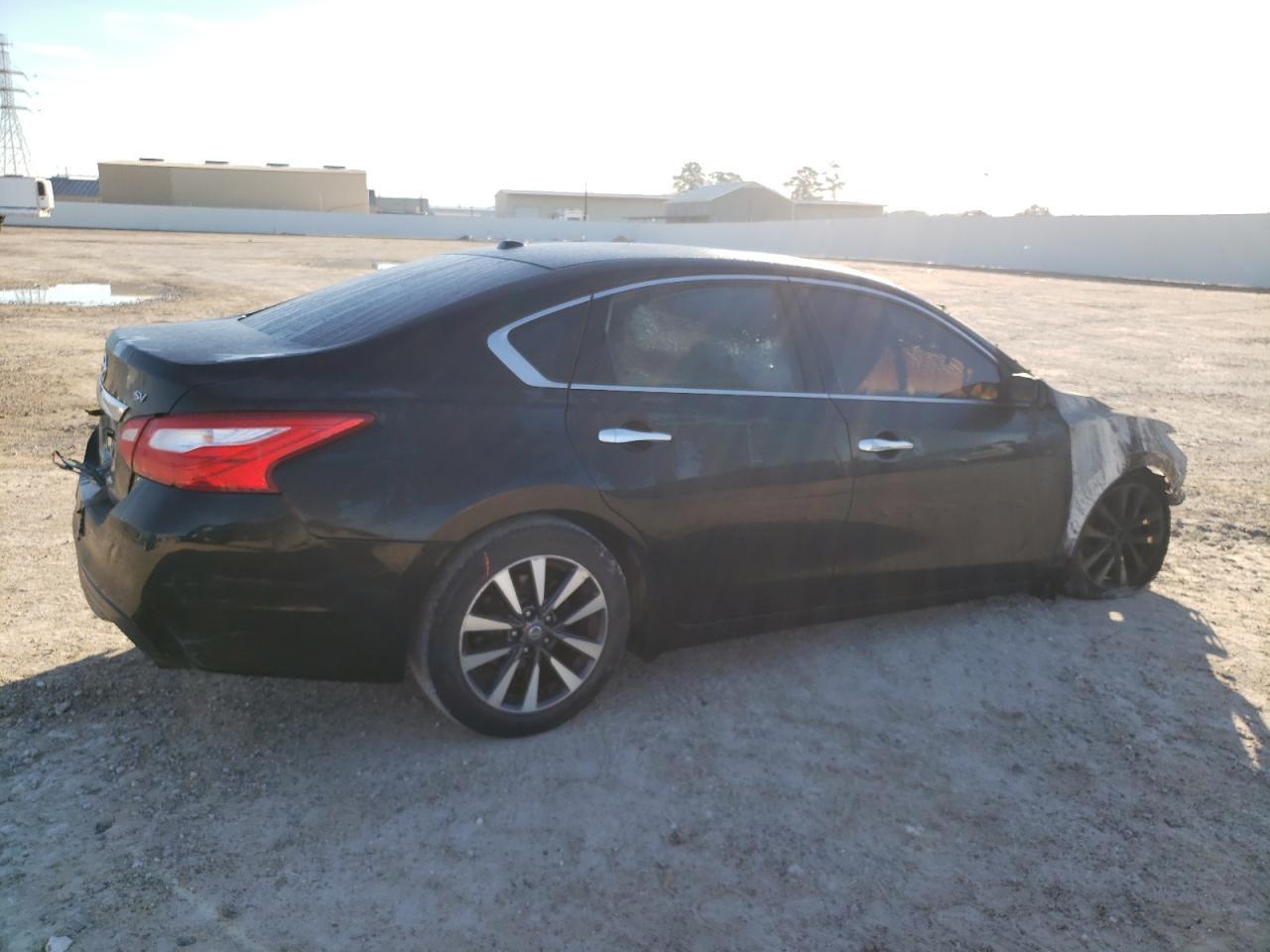 2017 NISSAN ALTIMA 2.5 - Image 3