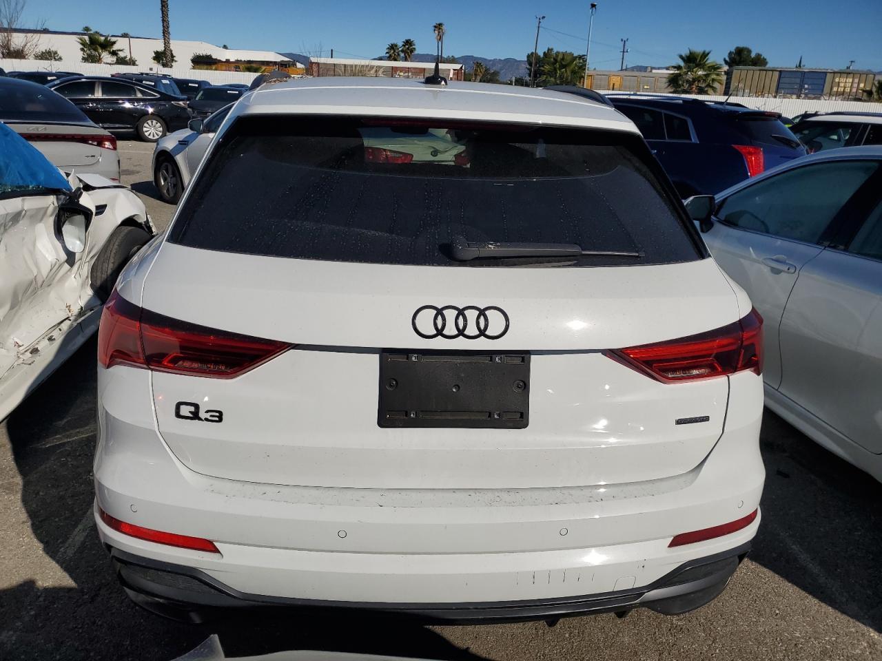 2021 AUDI Q3 PREMIUM - Фото 6