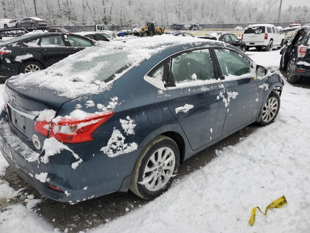 2016 NISSAN SENTRA S - Фото 3