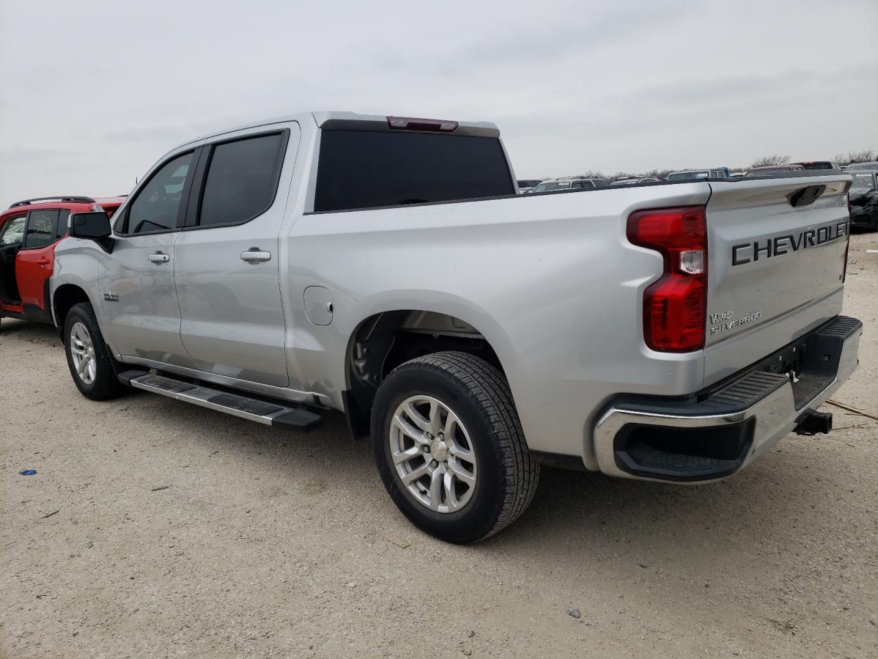 2019 CHEVROLET SILVERADO - Image 2