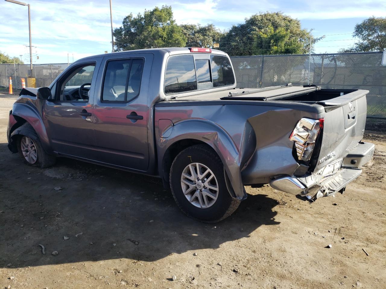 2019 NISSAN FRONTIER S - Фото 2