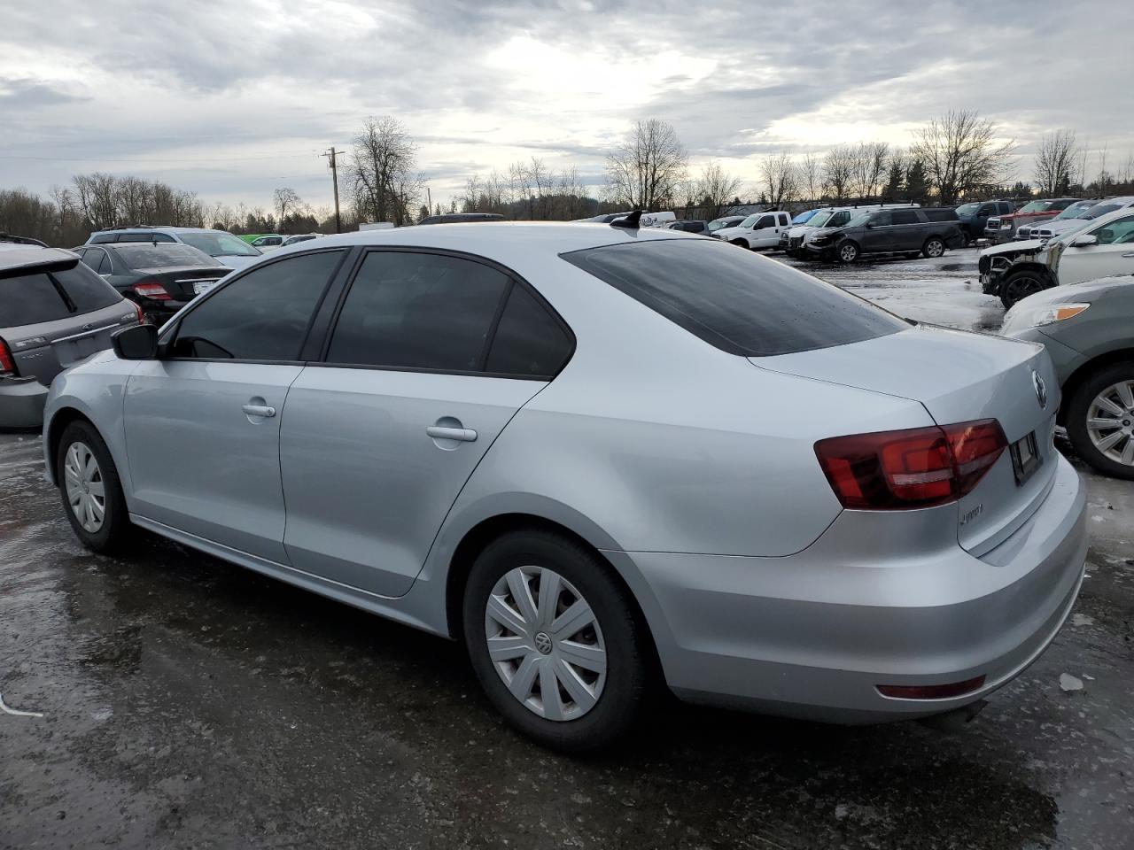 2016 VOLKSWAGEN JETTA S - Image 2