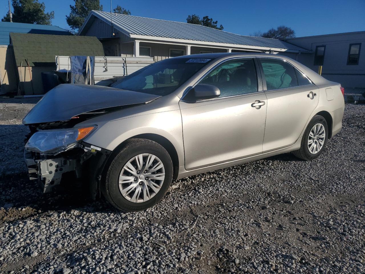 2013 TOYOTA CAMRY L