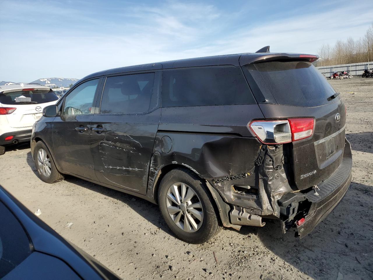 2017 KIA SEDONA LX - Image 2