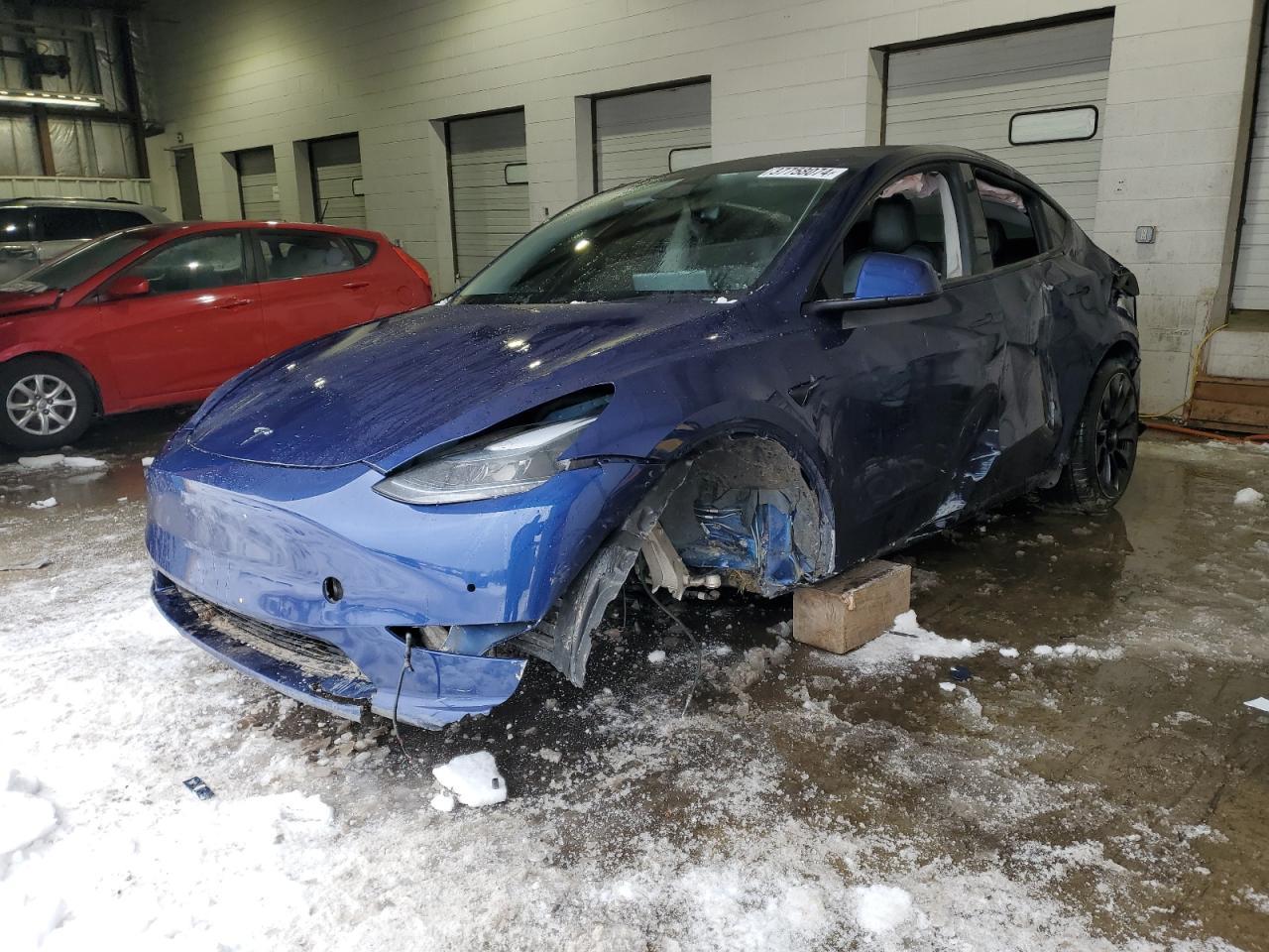 2022 TESLA MODEL Y