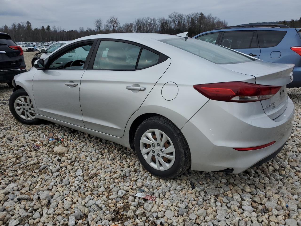 2017 HYUNDAI ELANTRA SE - Image 2