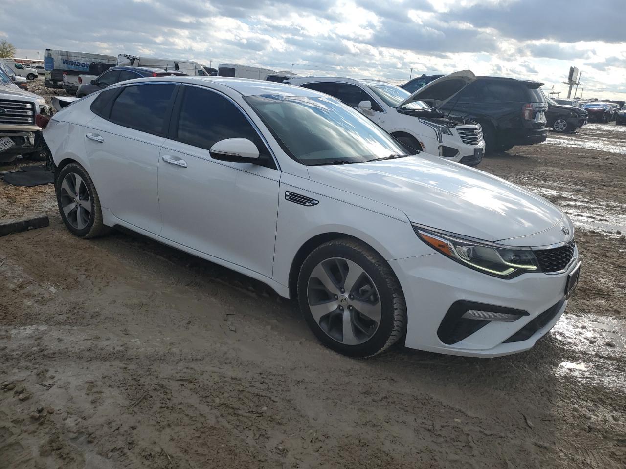 2020 KIA OPTIMA LX - Фото 4
