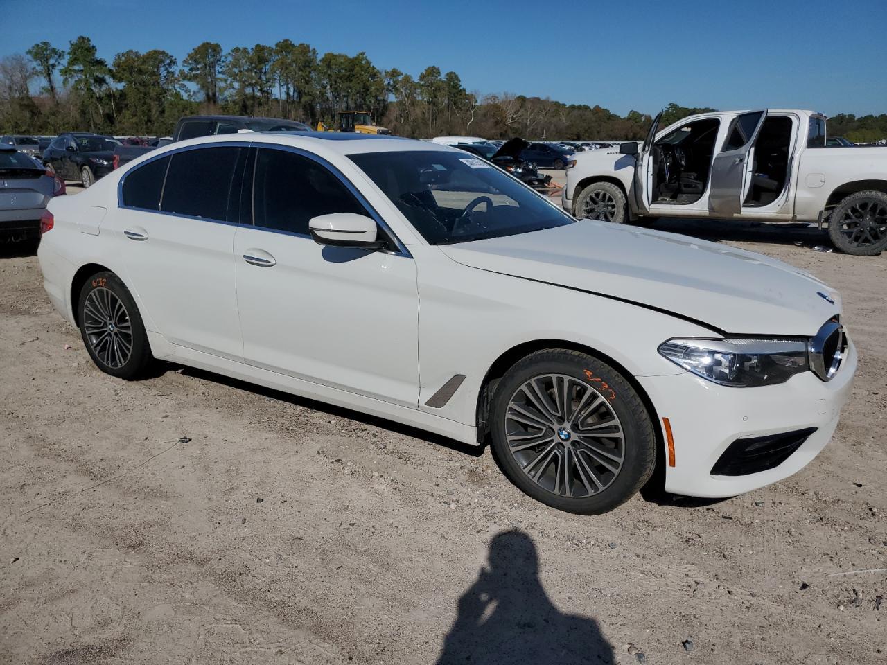2018 BMW 530 I - Image 4