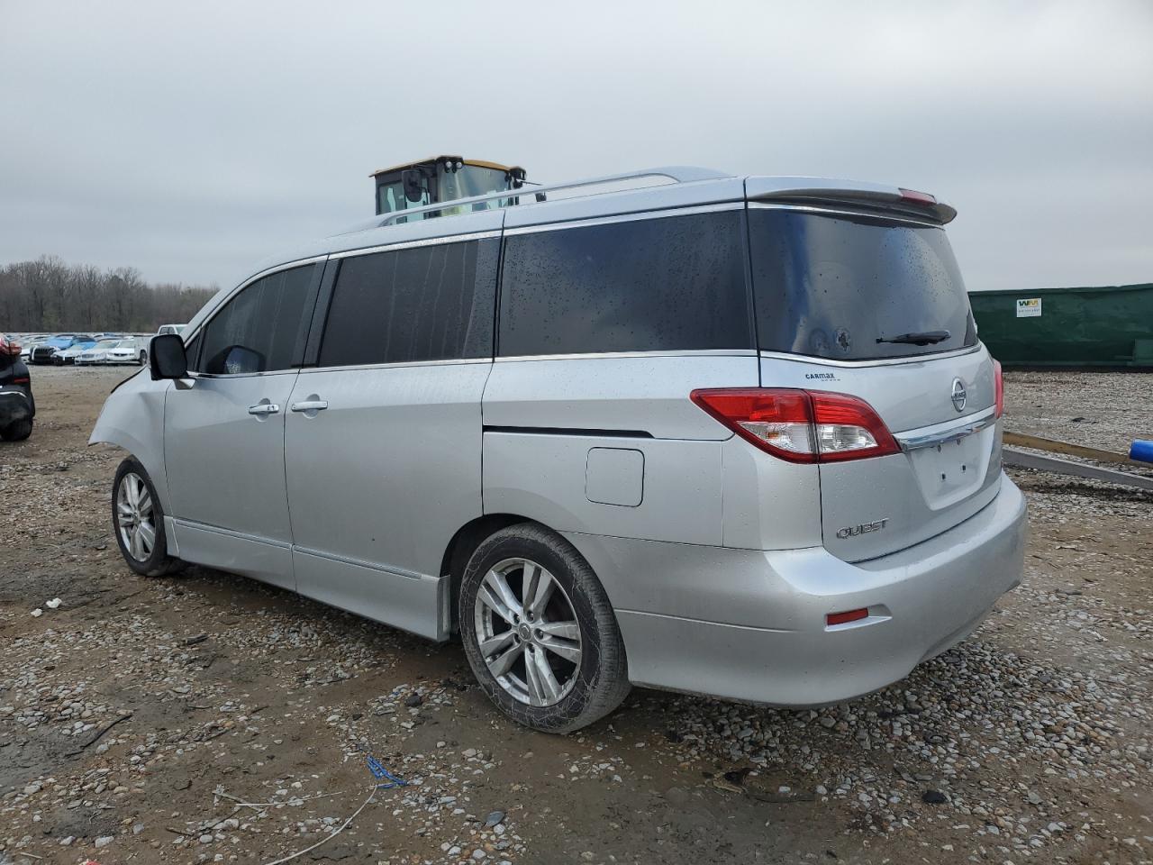 2013 NISSAN QUEST S - Фото 2