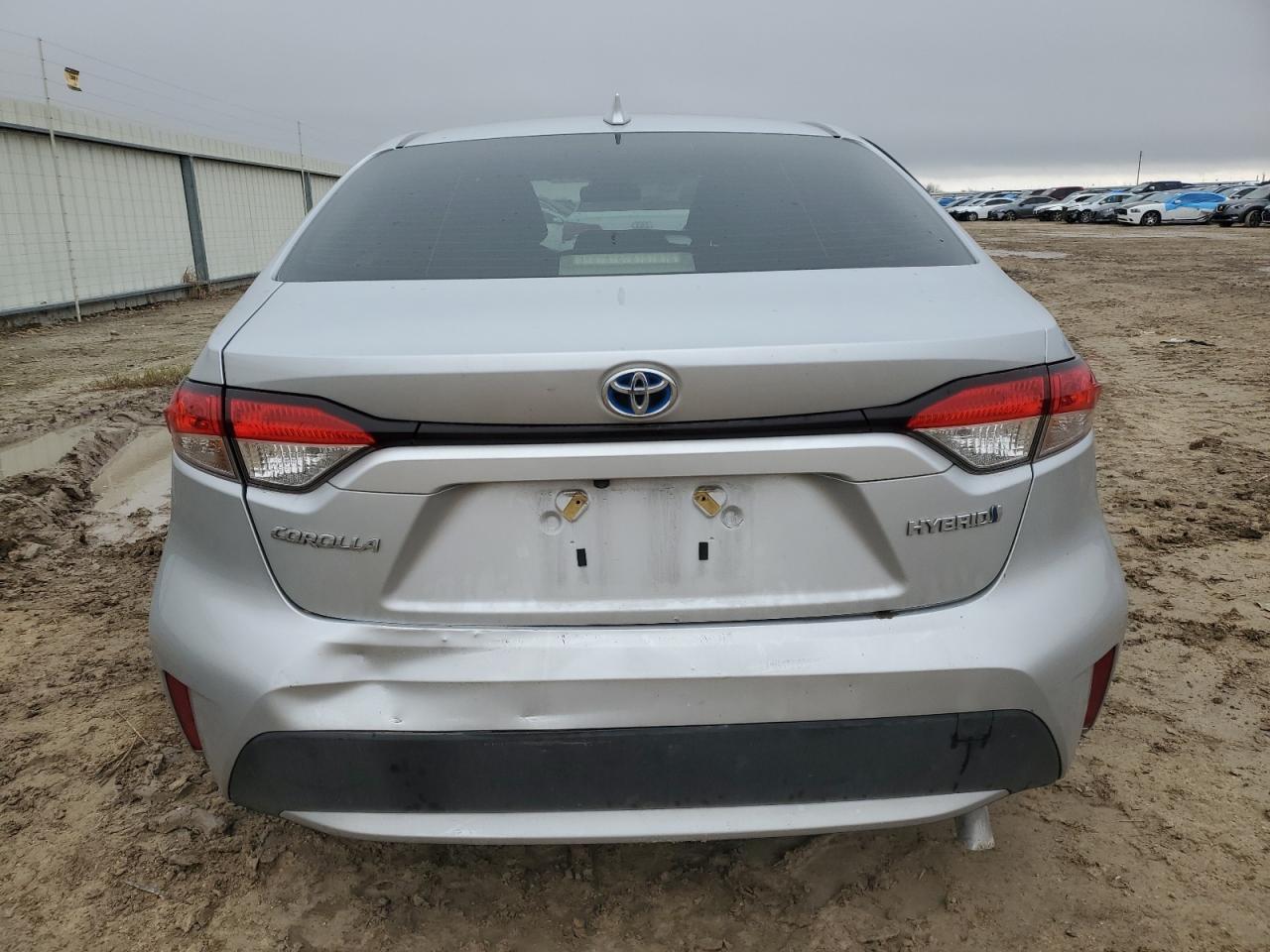 2022 TOYOTA COROLLA LE - Image 6
