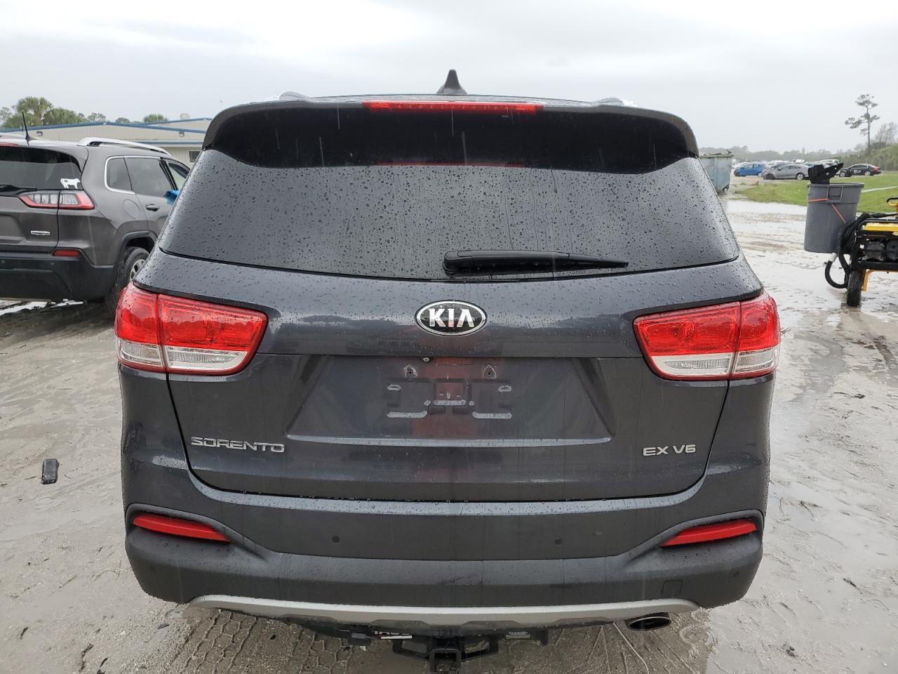 2016 KIA SORENTO EX - Image 6