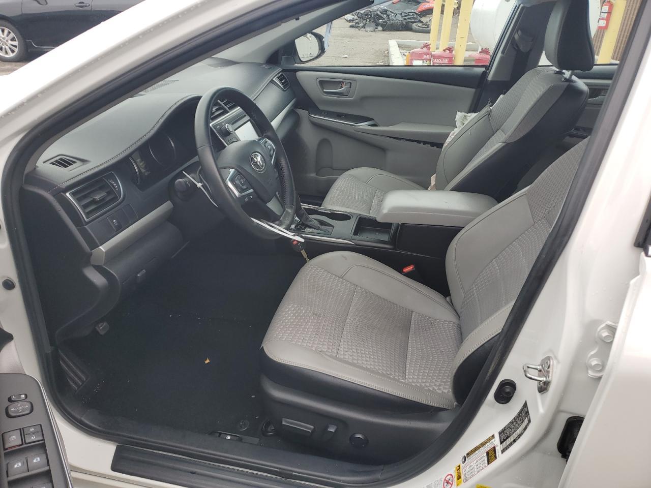 2015 TOYOTA CAMRY LE - Фото 7
