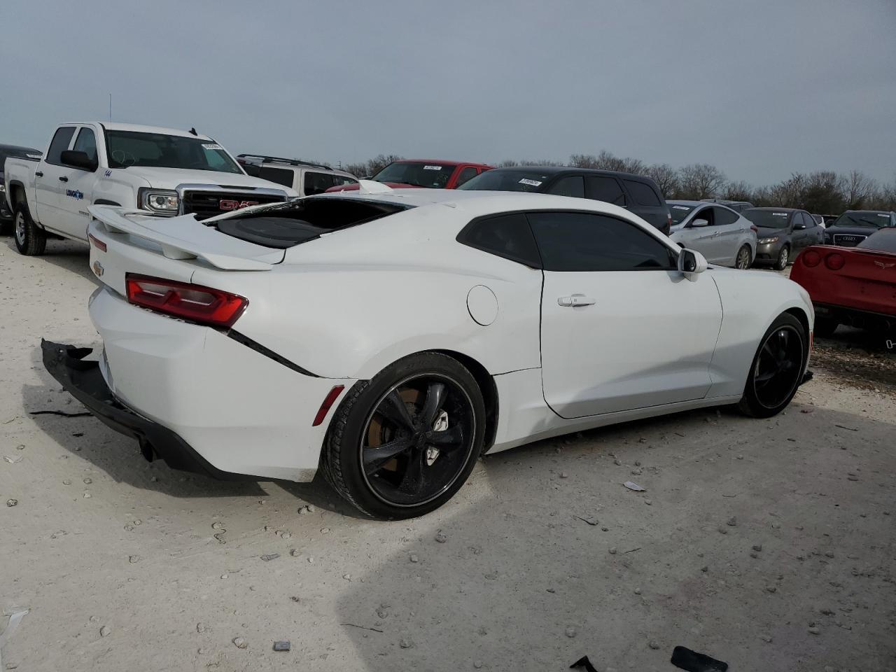 2018 CHEVROLET CAMARO SS - Image 3