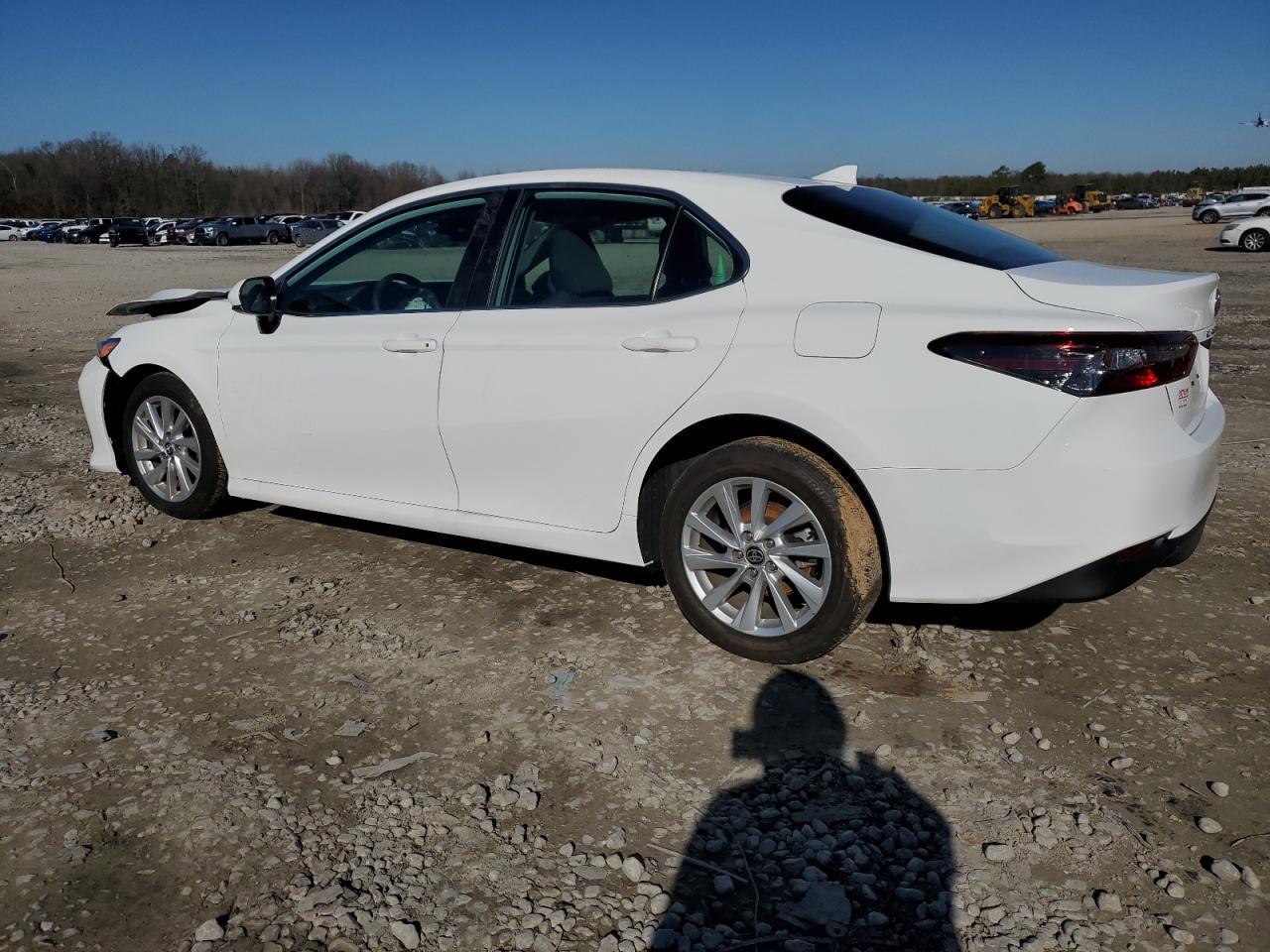 2023 TOYOTA CAMRY LE - Image 2