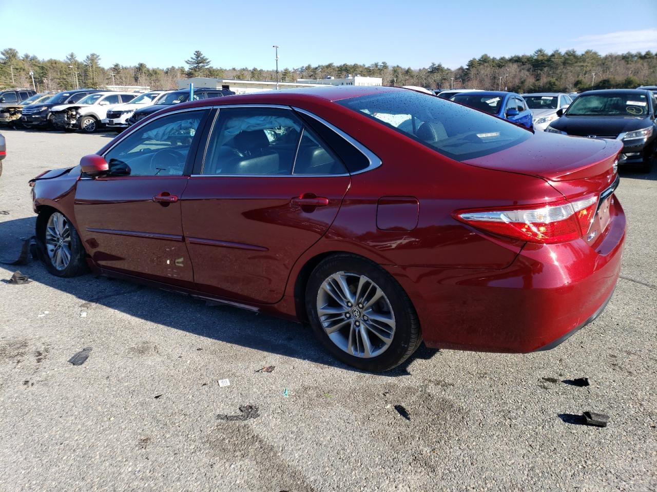 2016 TOYOTA CAMRY LE - Фото 2