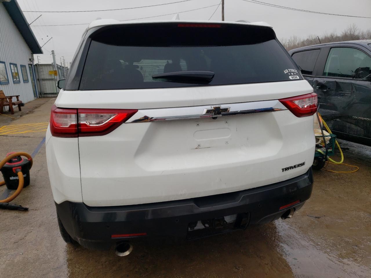 2018 CHEVROLET TRAVERSE L - Image 6
