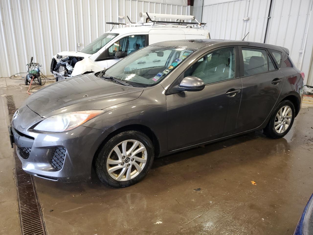 2013 MAZDA 3 I