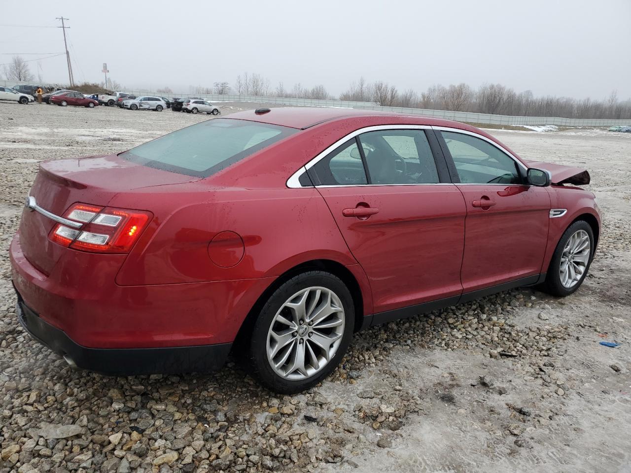 2013 FORD TAURUS LIM - Image 3