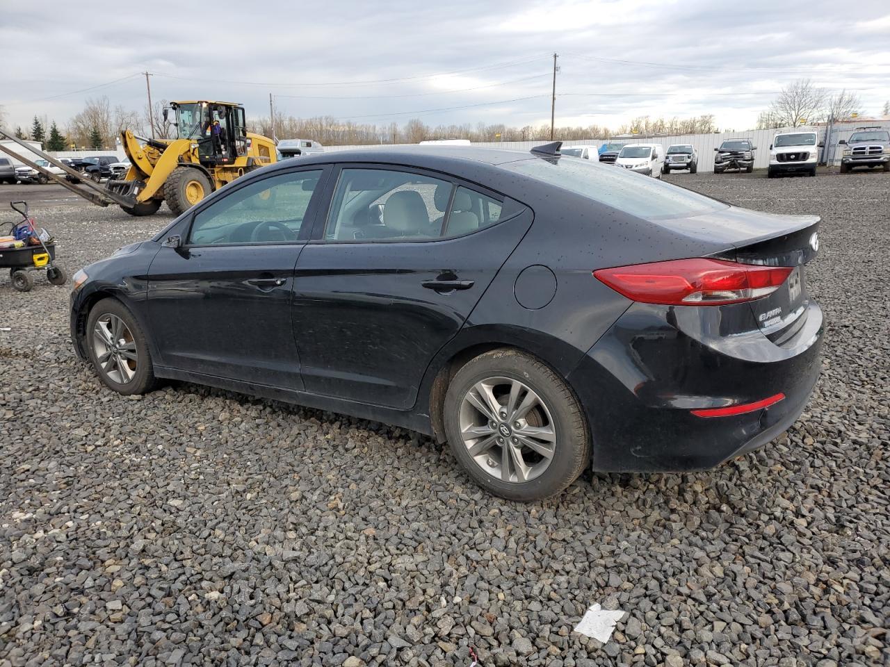 2017 HYUNDAI ELANTRA SE - Фото 2