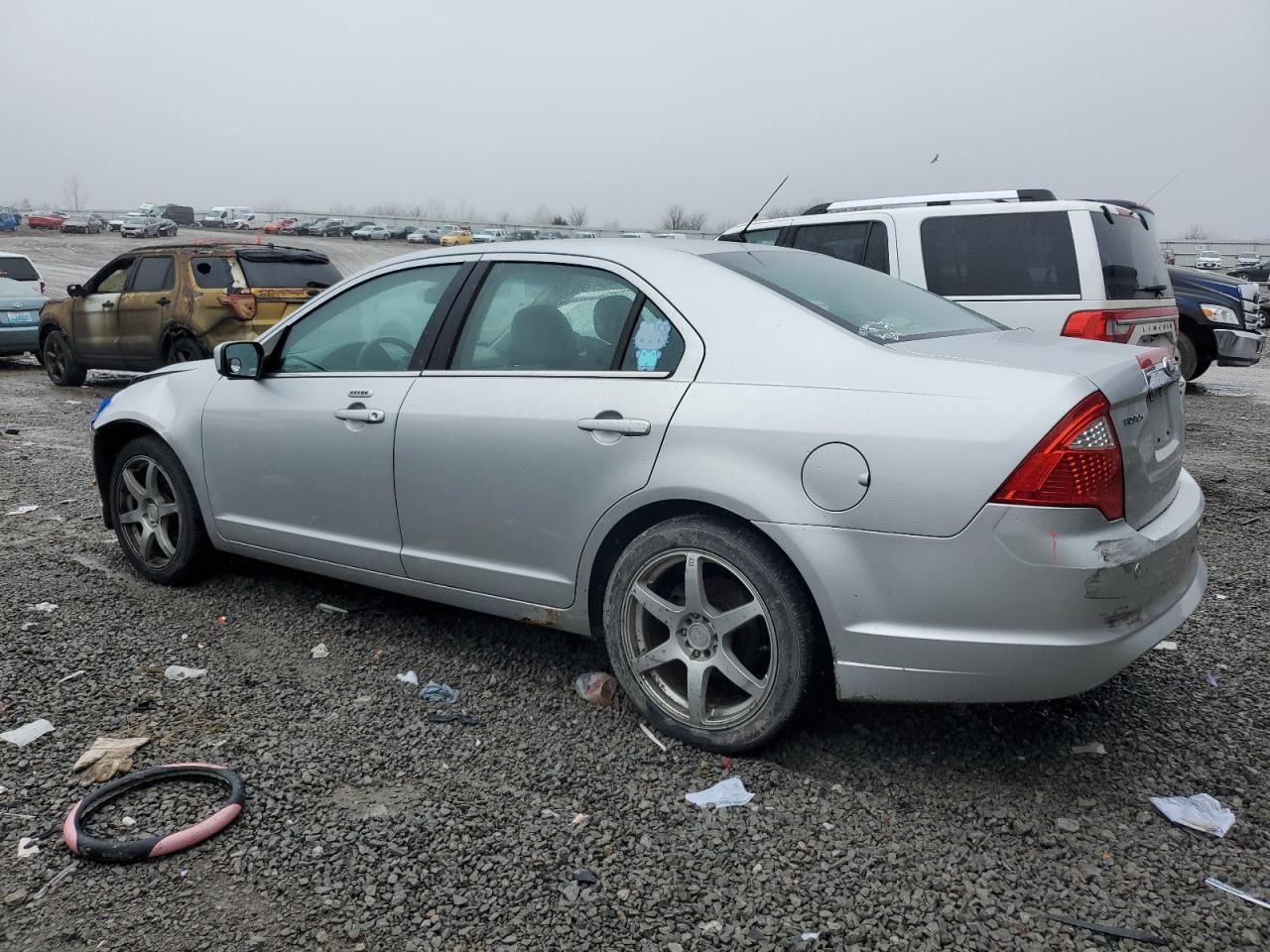 2012 FORD FUSION SEL - Image 2