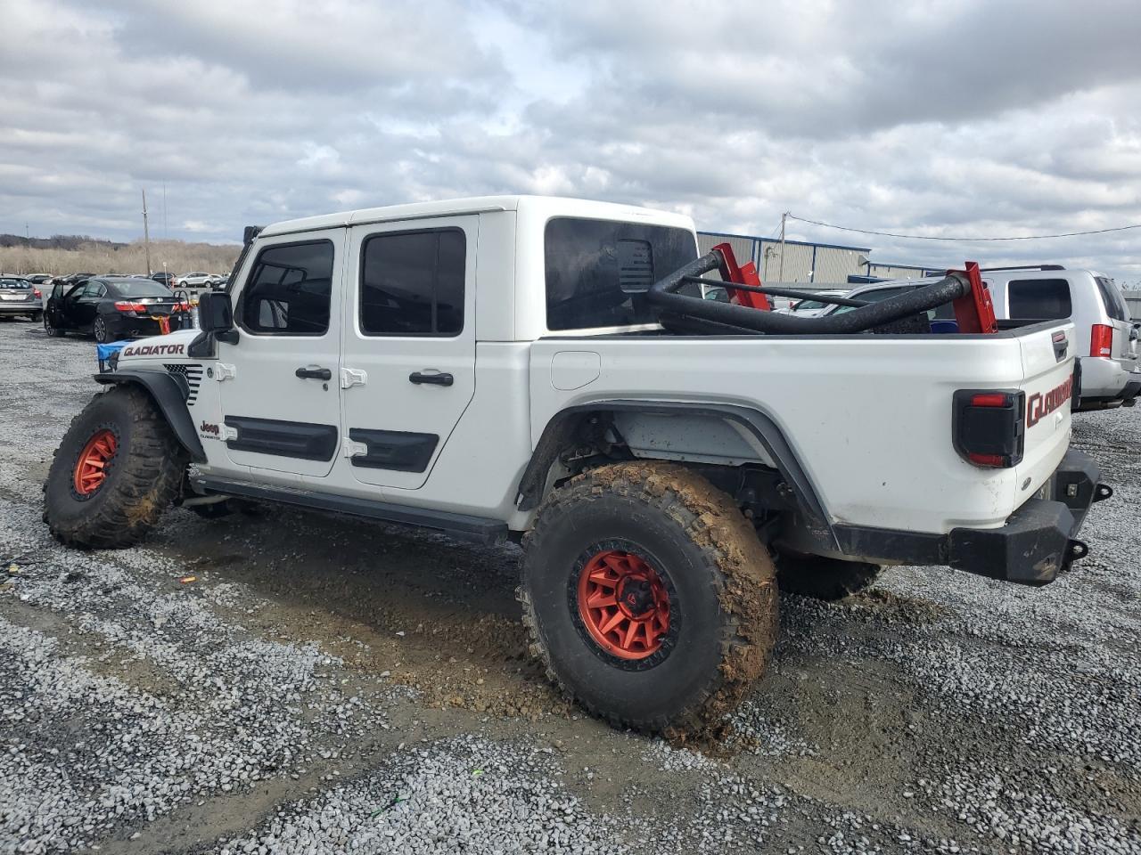 2020 JEEP GLADIATOR - Image 2