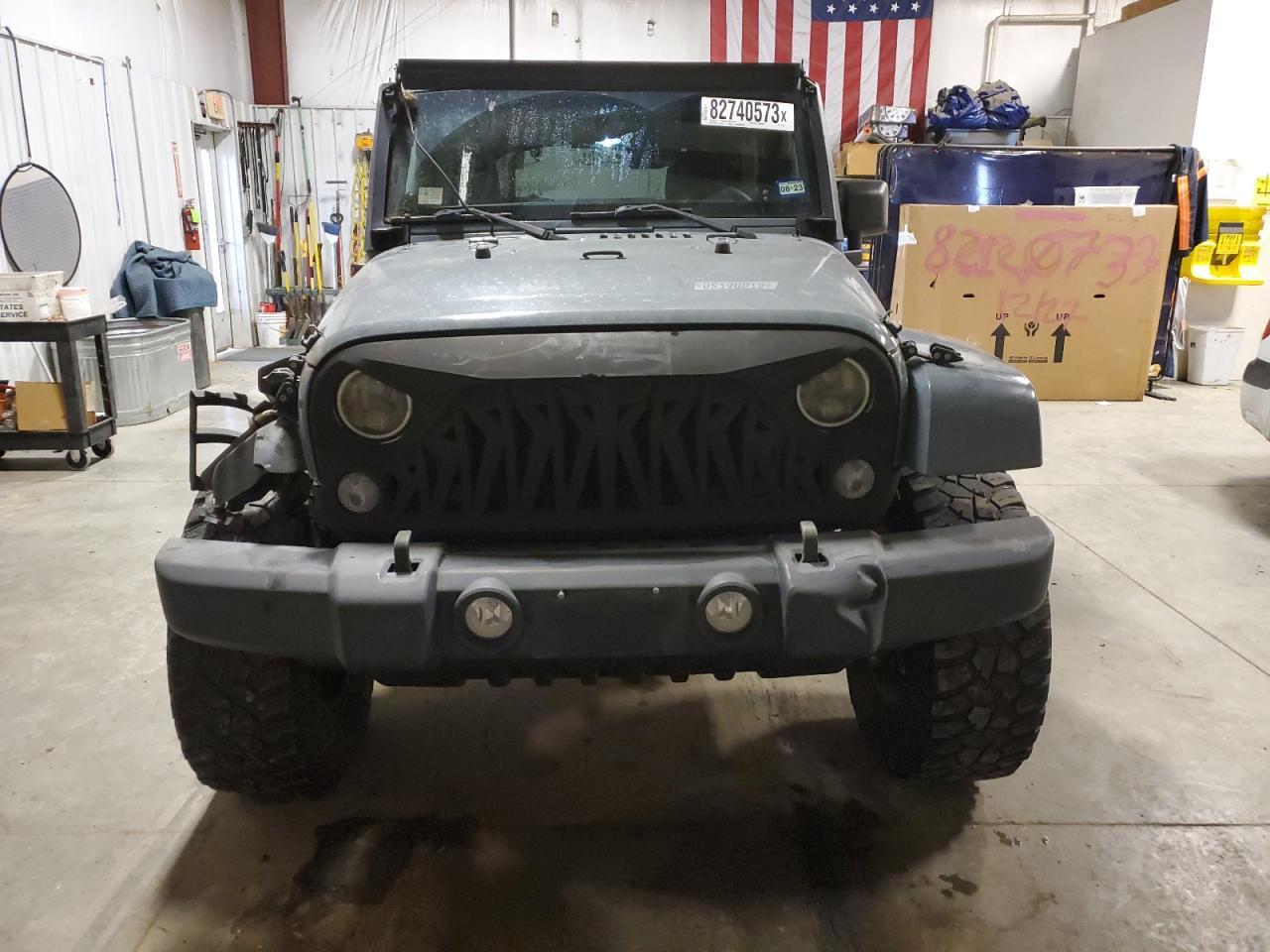 2014 JEEP WRANGLER U - Image 5
