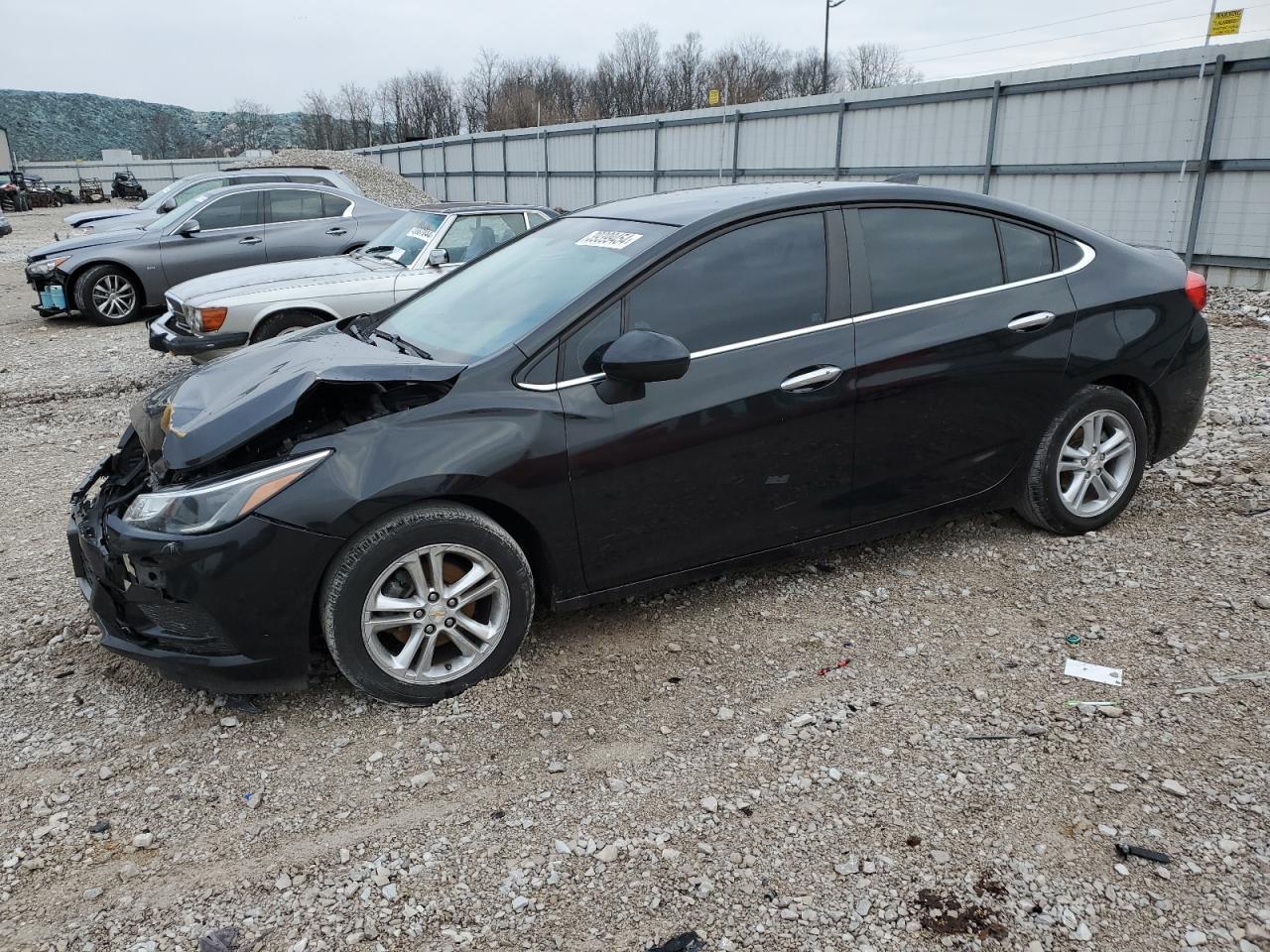 2017 CHEVROLET CRUZE LT