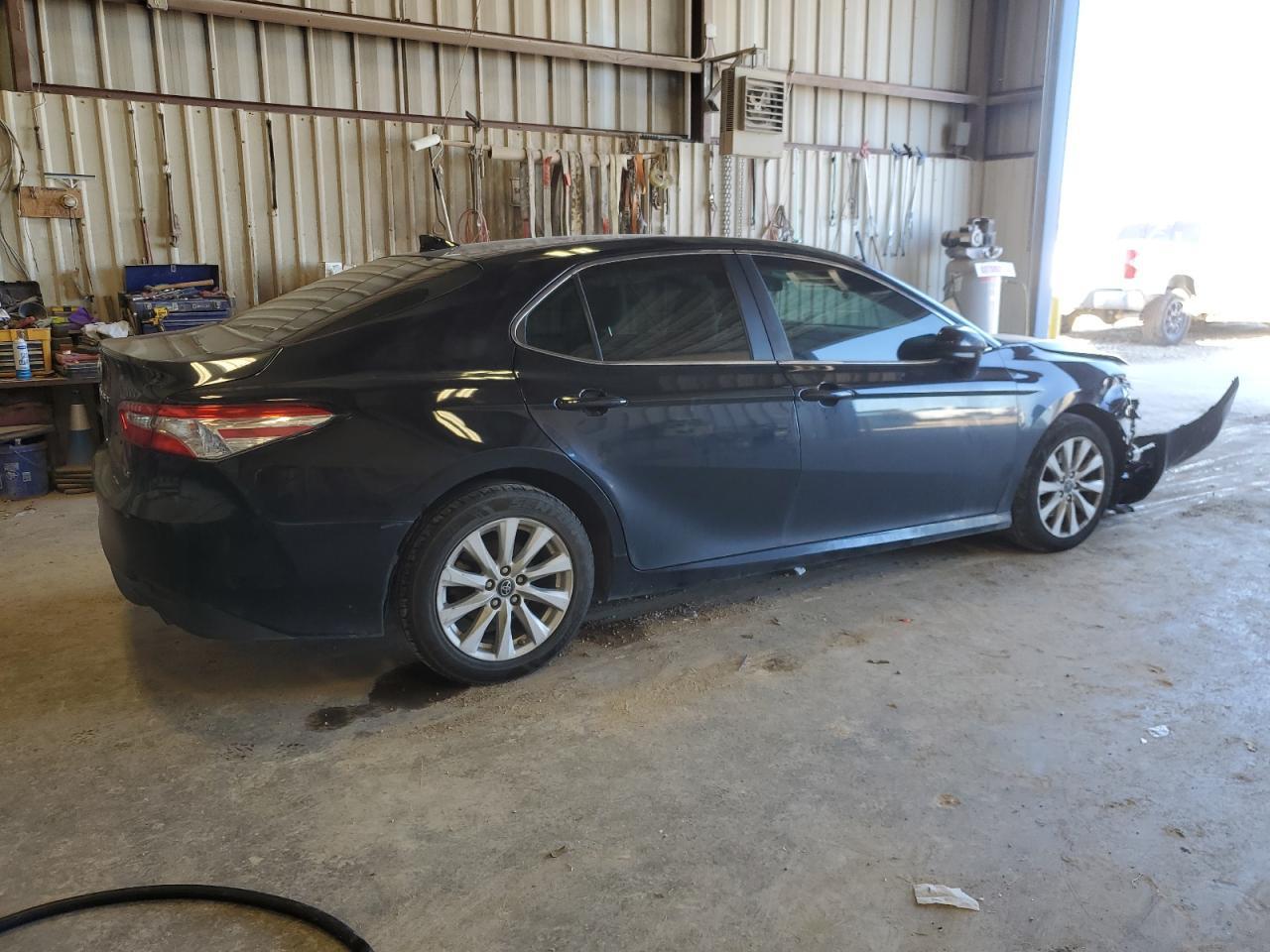 2019 TOYOTA CAMRY L - Image 3