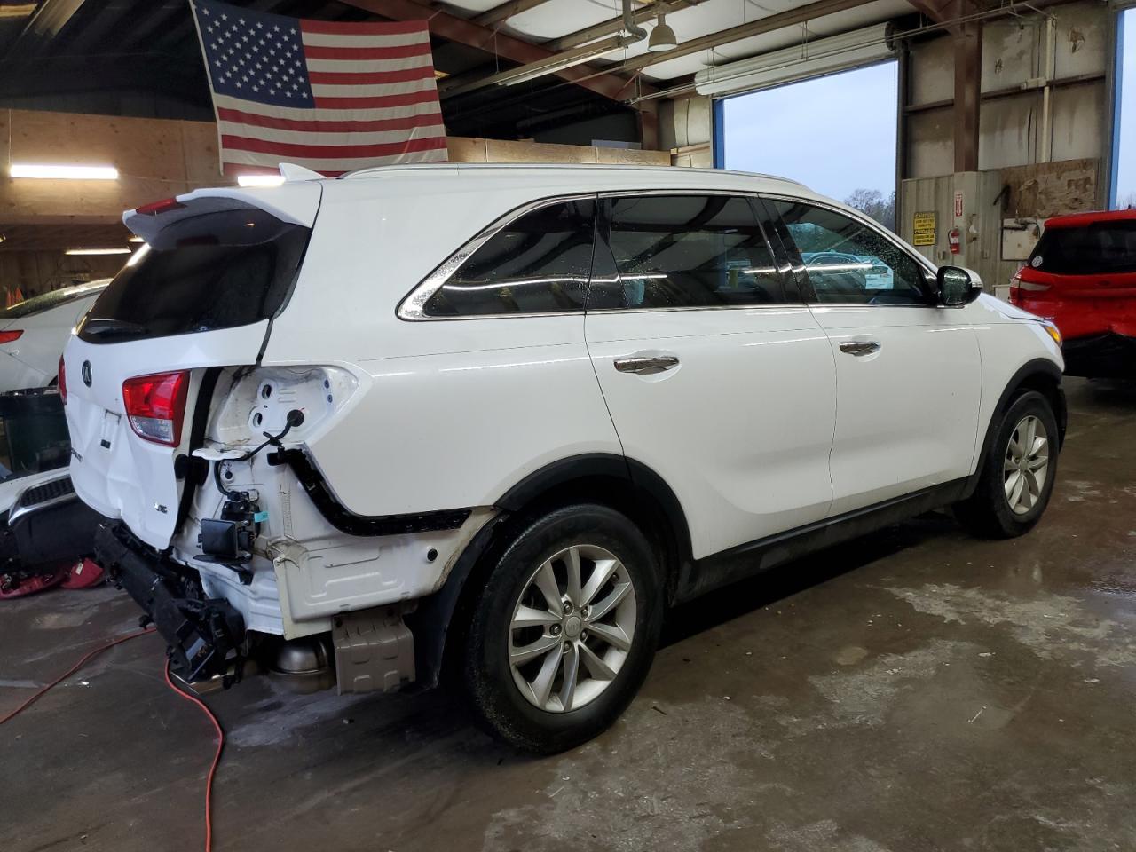 2017 KIA SORENTO LX - Фото 3