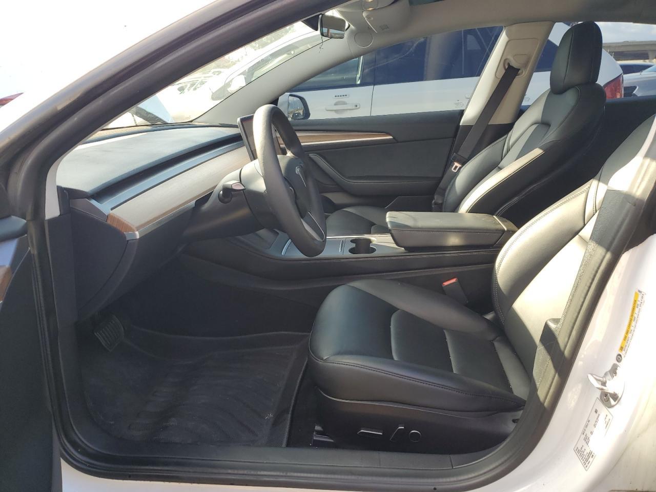2022 TESLA MODEL 3 - Image 7