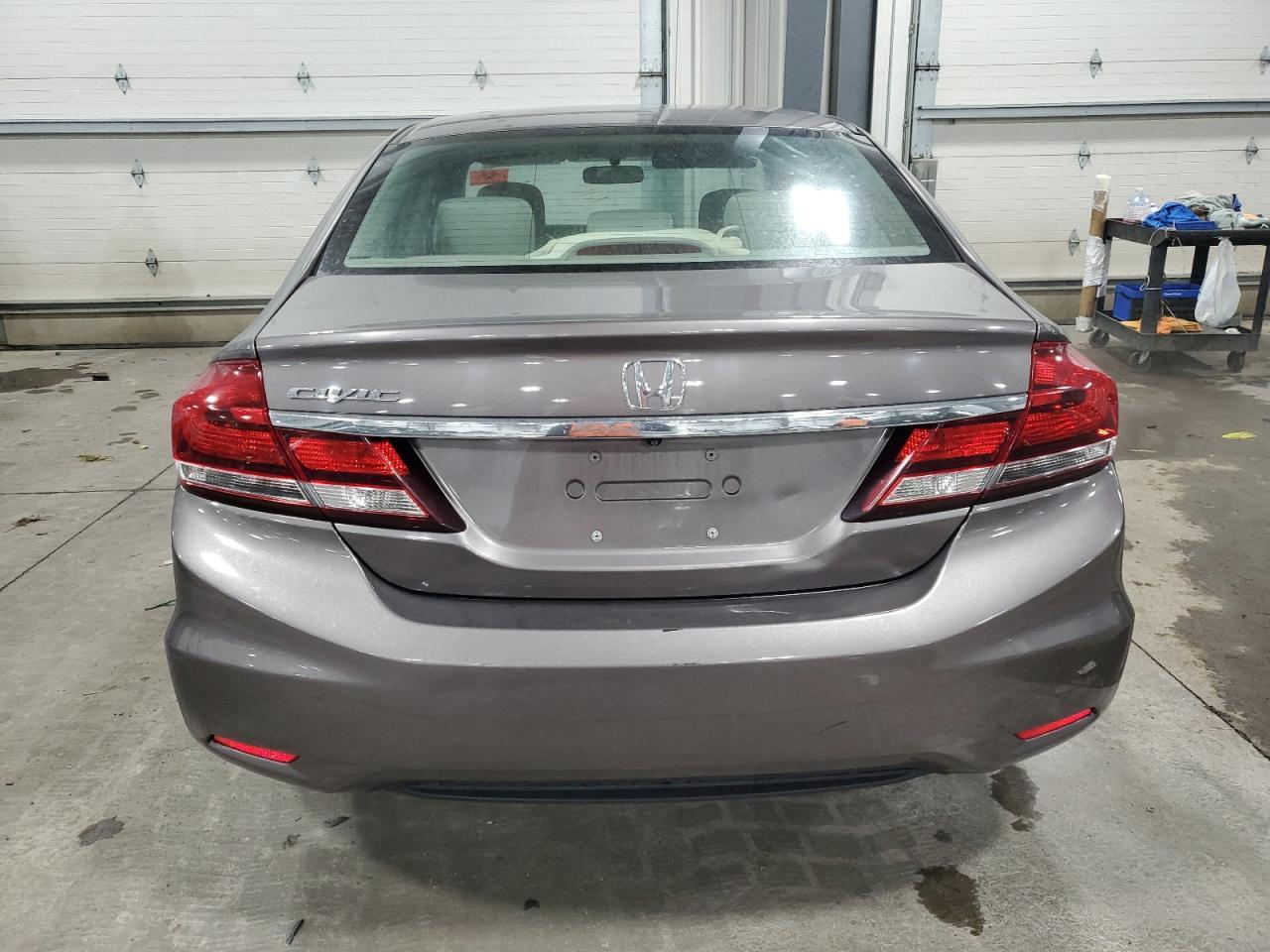 2015 HONDA CIVIC LX - Image 6