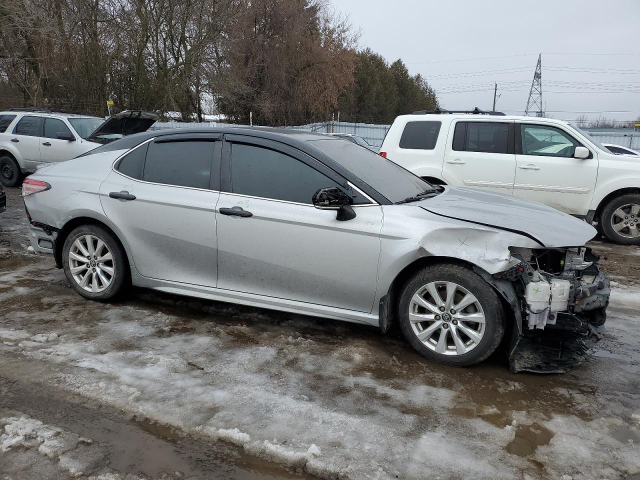 2018 TOYOTA CAMRY L - Фото 4