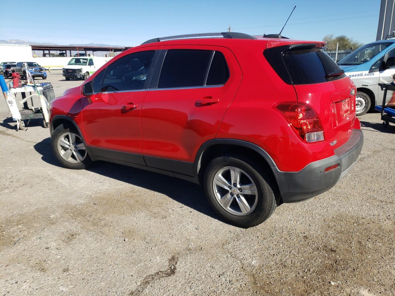 2015 CHEVROLET TRAX 1LT - Фото 2