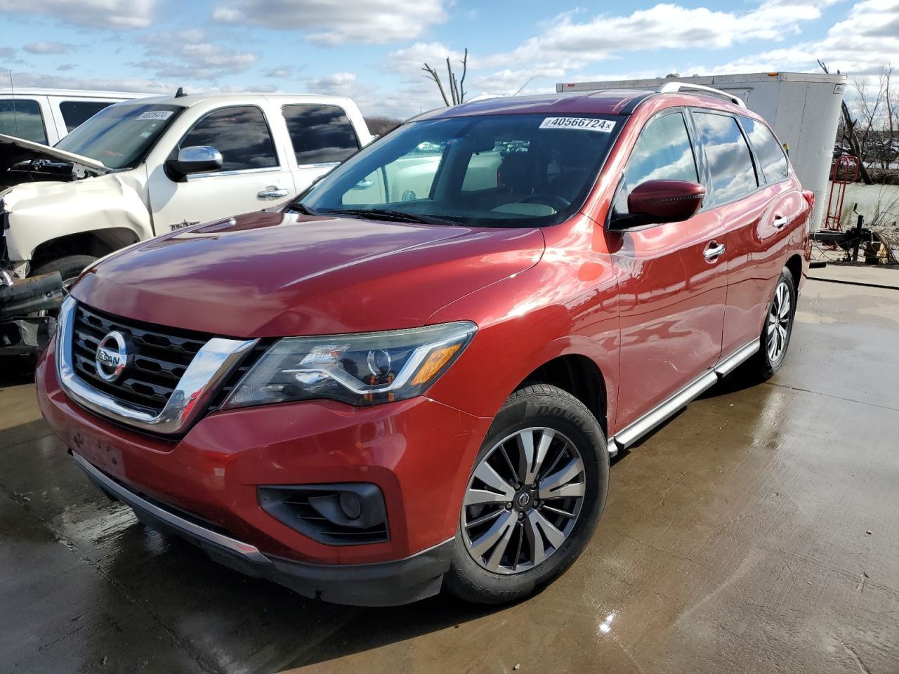 2017 NISSAN PATHFINDER
