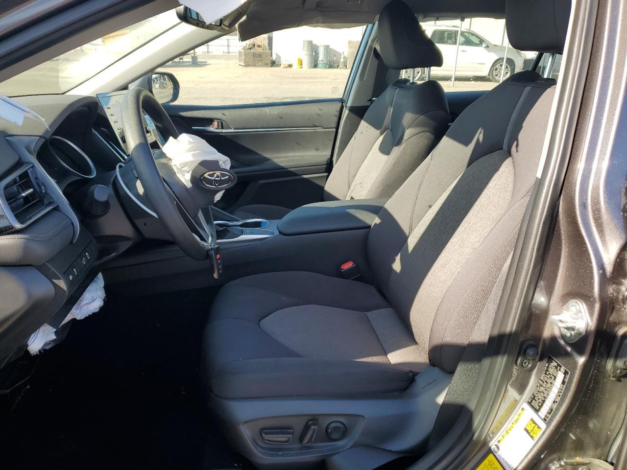 2023 TOYOTA CAMRY LE - Image 7