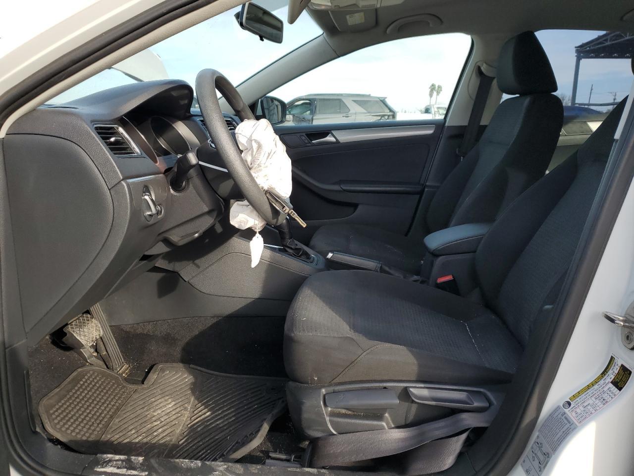 2017 VOLKSWAGEN JETTA S - Фото 7
