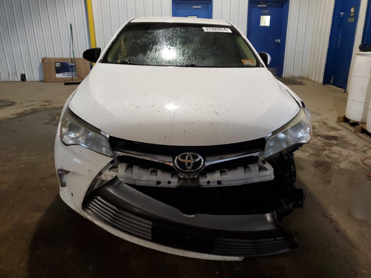 2015 TOYOTA CAMRY LE - Image 5
