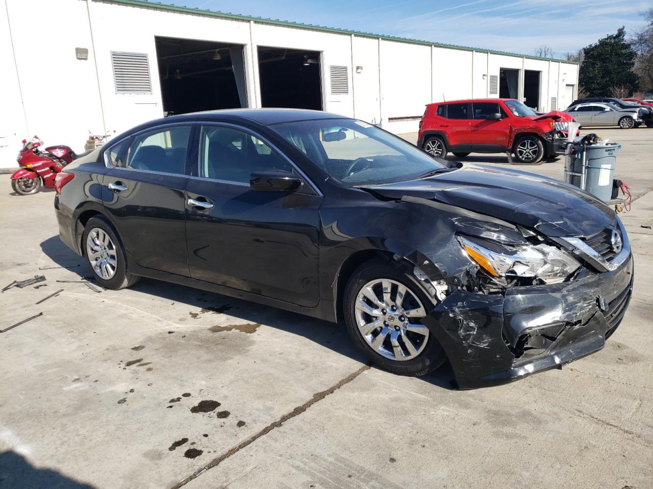 2017 NISSAN ALTIMA 2.5 - Фото 4