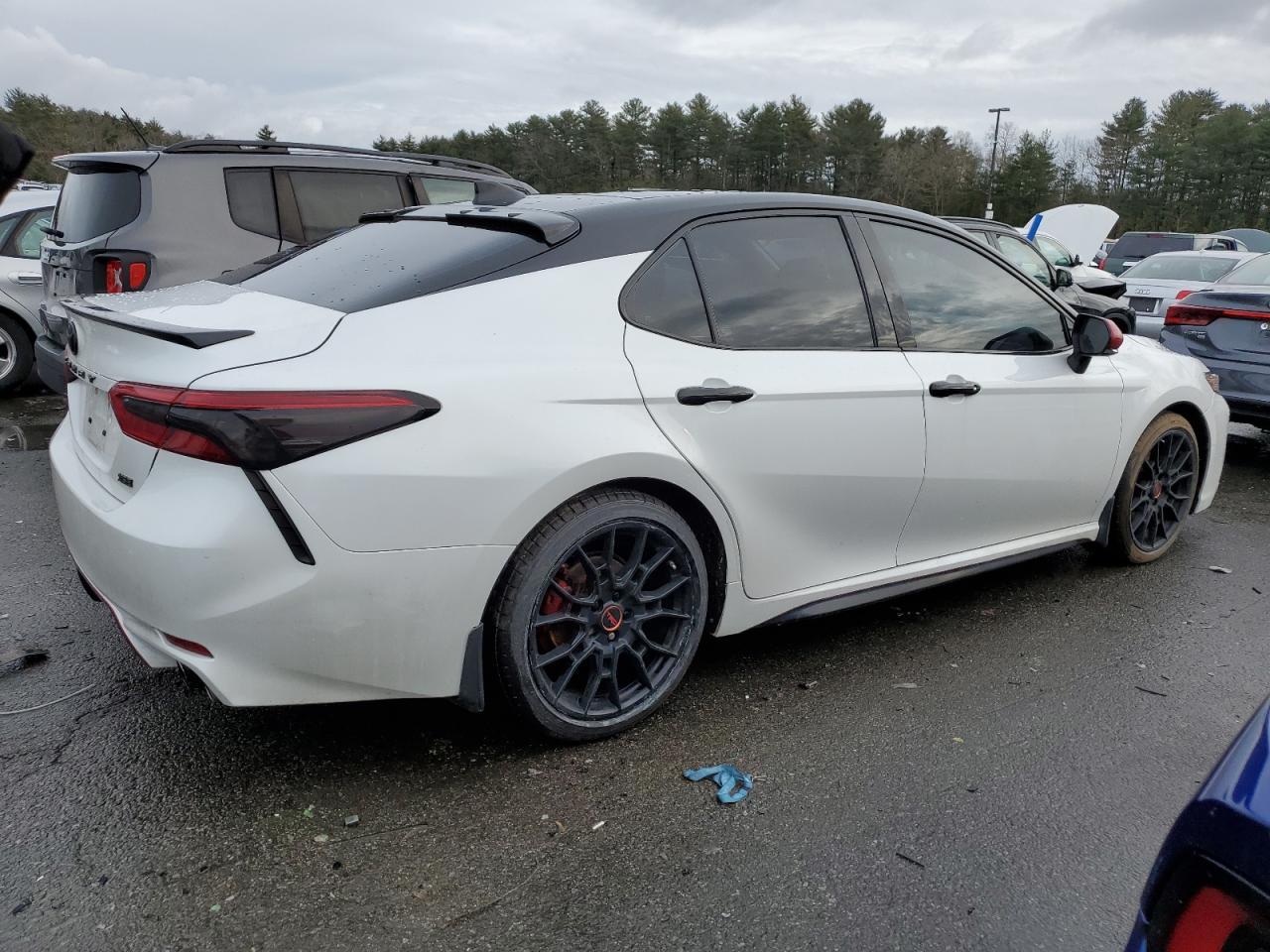 2019 TOYOTA CAMRY XSE - Image 3