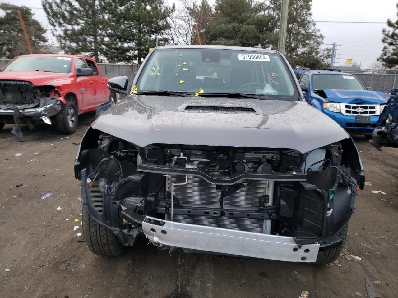 2022 TOYOTA 4RUNNER SR - Image 5