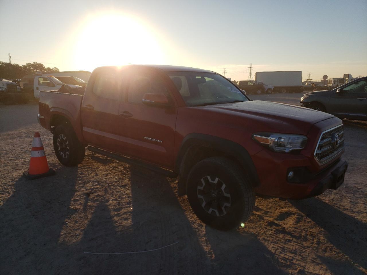 2017 TOYOTA TACOMA DOU - Image 4