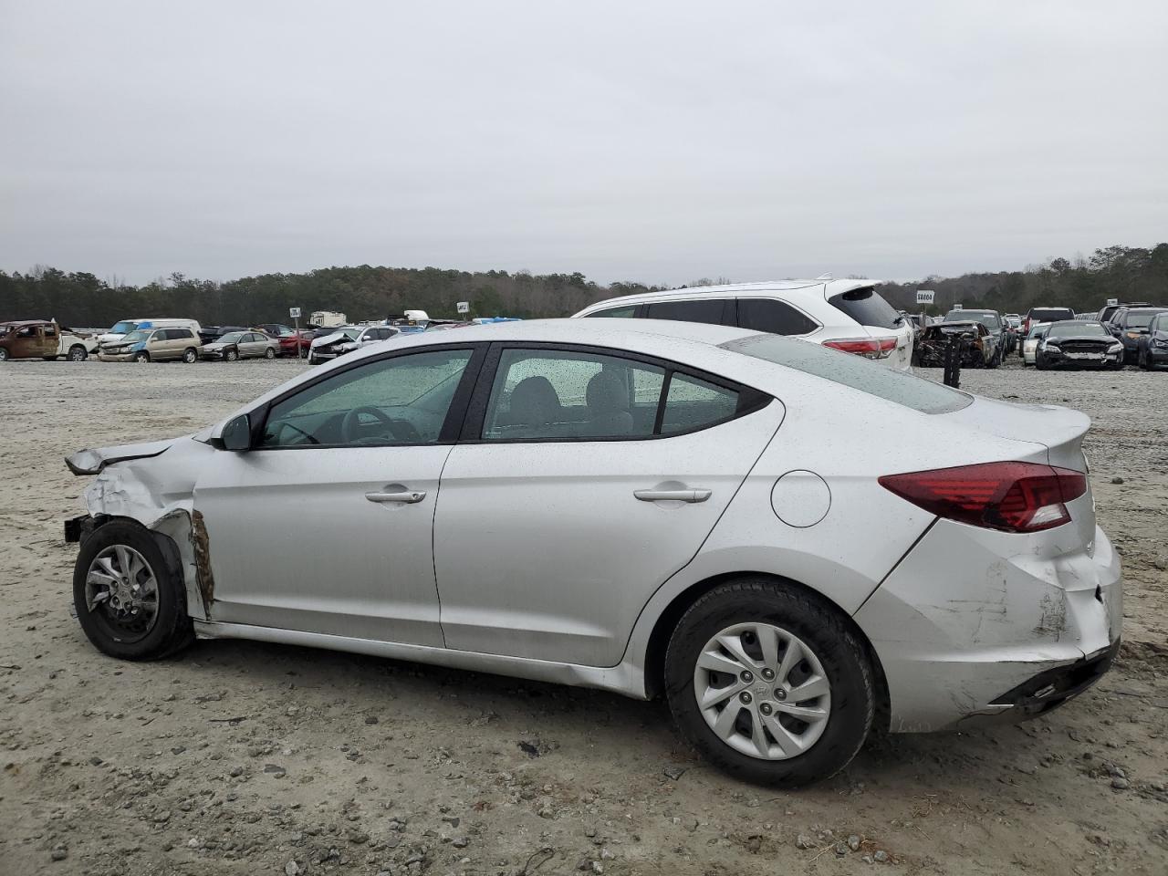 2019 HYUNDAI ELANTRA SE - Фото 2
